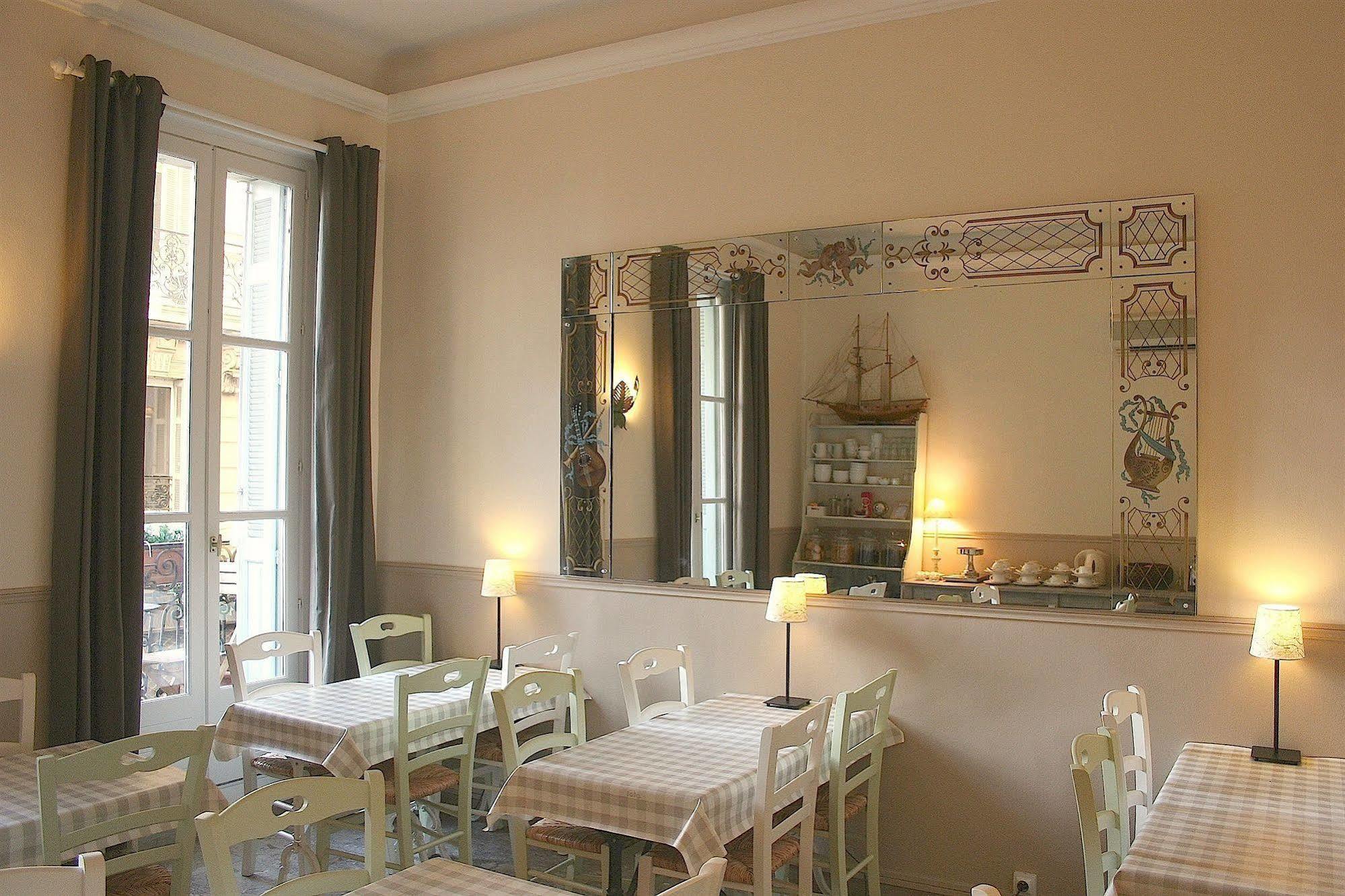 Amista - Ancien Saint Louis - Vieux Port 3*