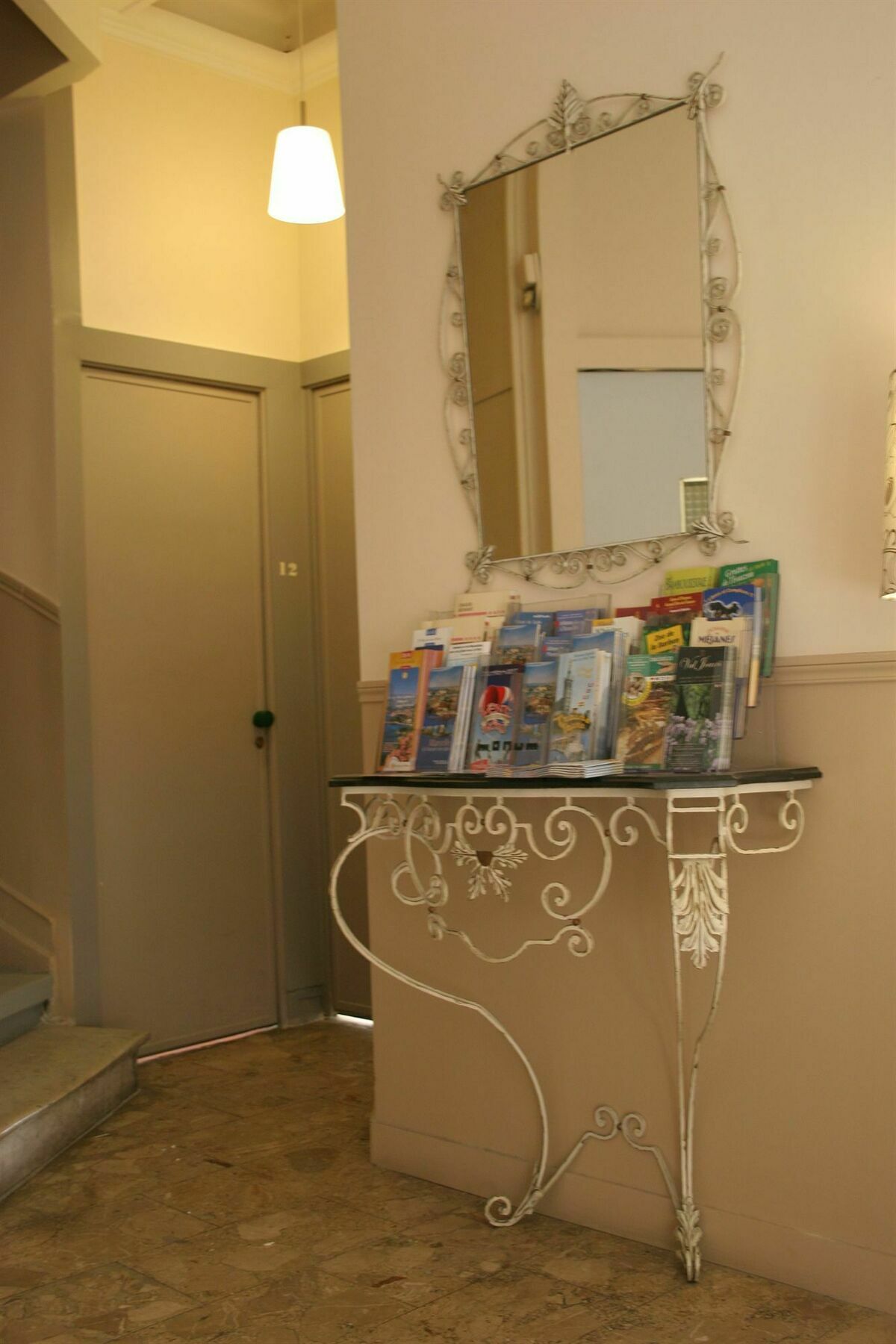 Hotel Amista - Ancien Saint Louis - Vieux Port 3*